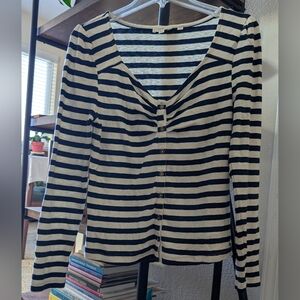 Navy/Ecru Stretch Top